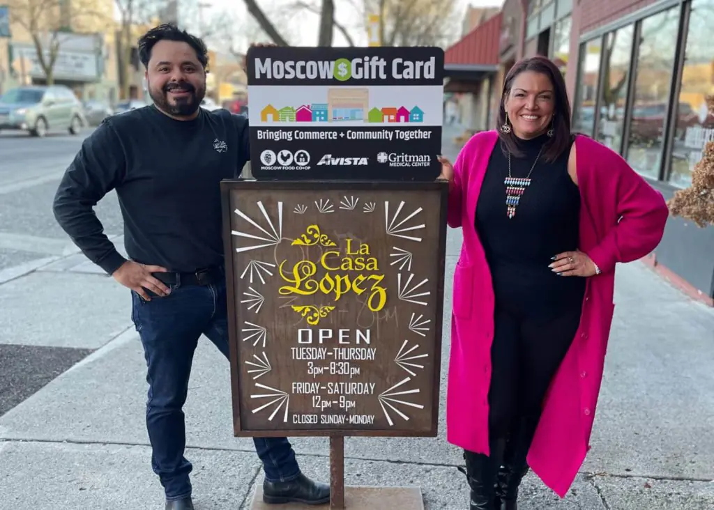 Moscow gift card at La Casa Lopez